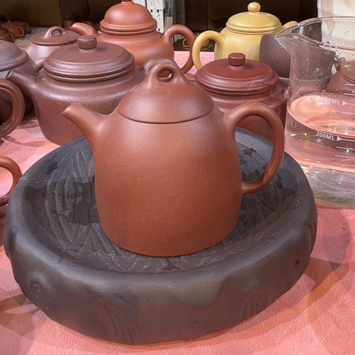 紫砂茶壶底槽青微瑕秦权180cc