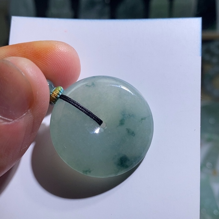 定制翡翠未镶嵌天然翡翠