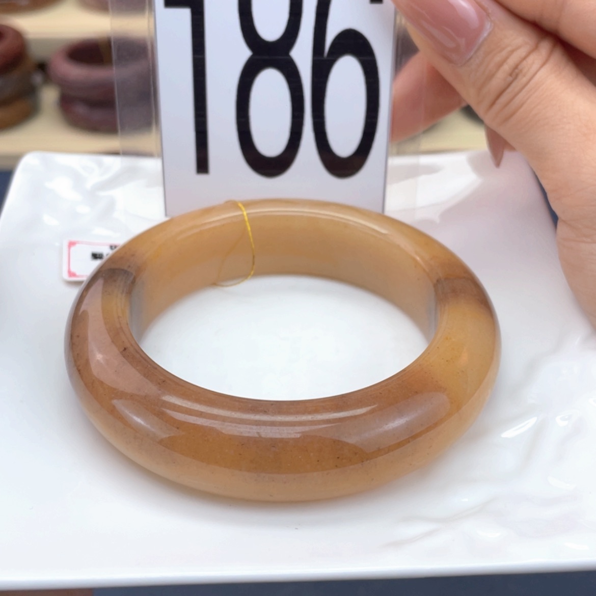 【闪购商品】石英质玉手镯未镶嵌