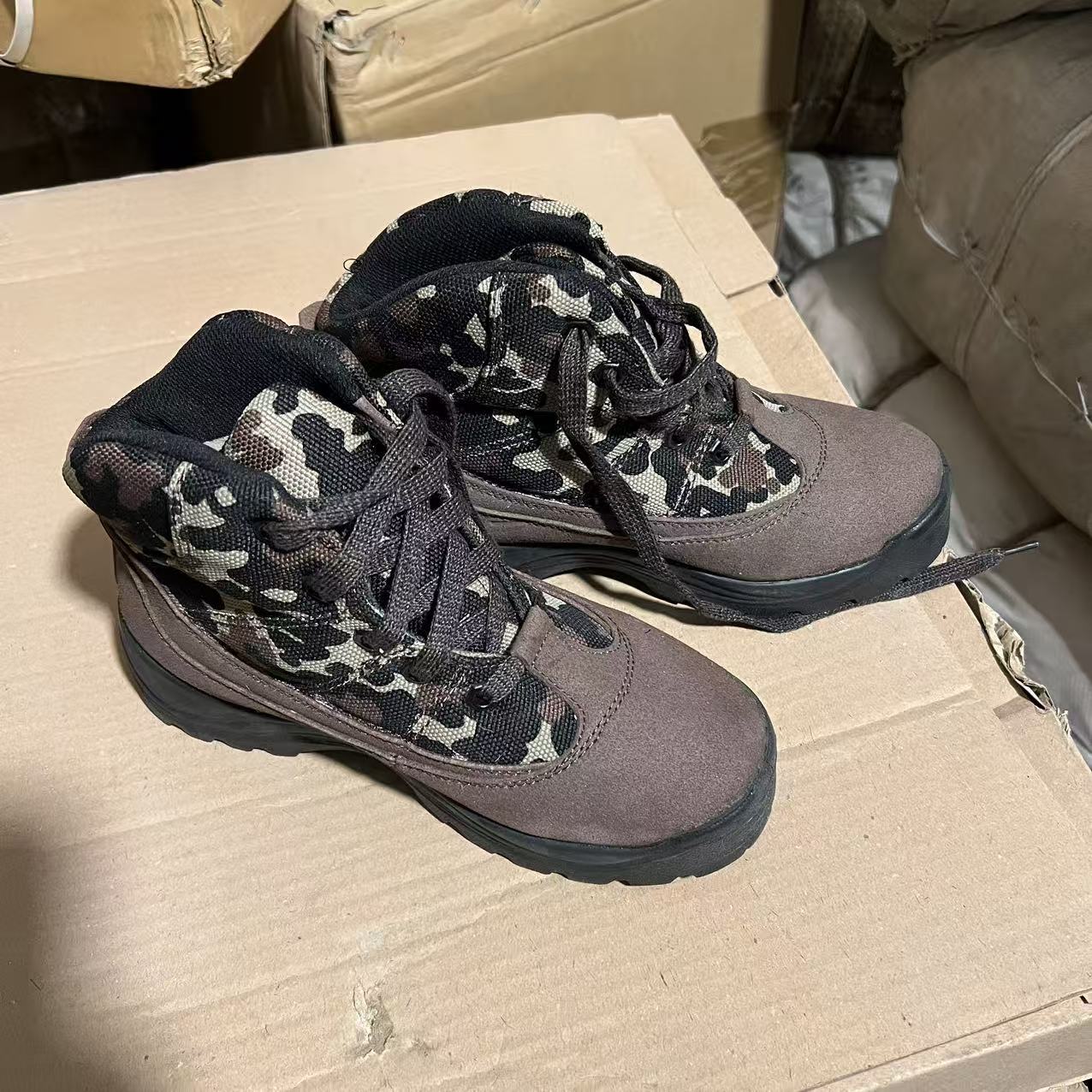 正品彩色棉鞋全新库存