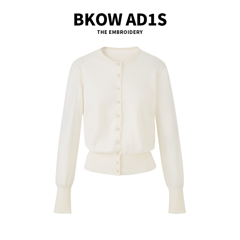 BKOW AD1S 长袖圆领毛衫美利奴修身保暖上衣开衫女秋新款