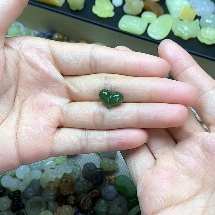 未镶嵌和田玉挂件不****子