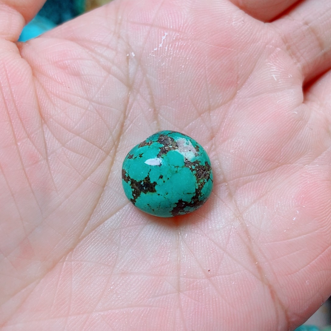 绿松石挂件未镶嵌绿松石