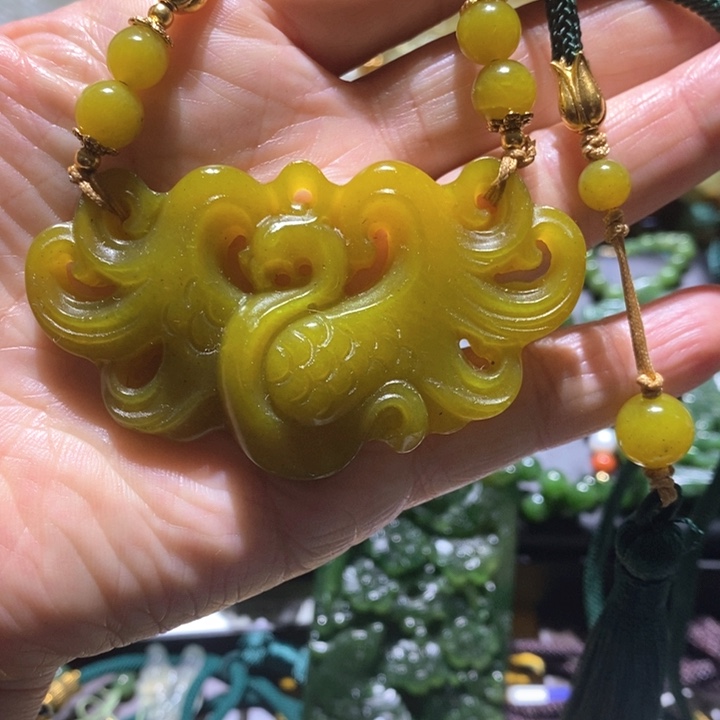 岫玉毛衣链未镶嵌