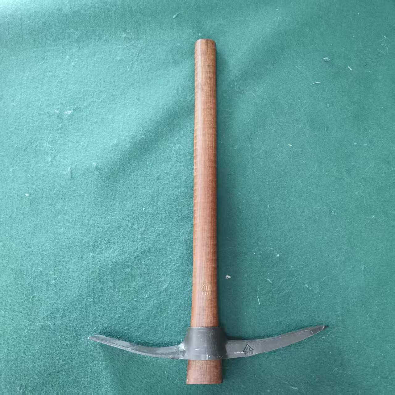 老货库存工兵镐户外工具经典海贝十字镐