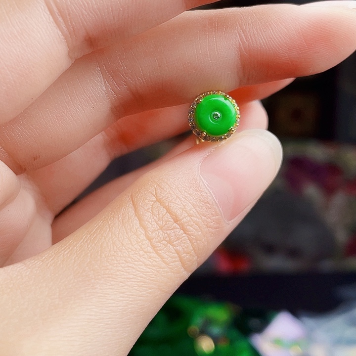 翡翠银S925镶嵌颈饰多样性