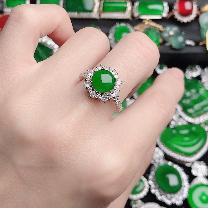 翡翠未镶嵌戒指戒指