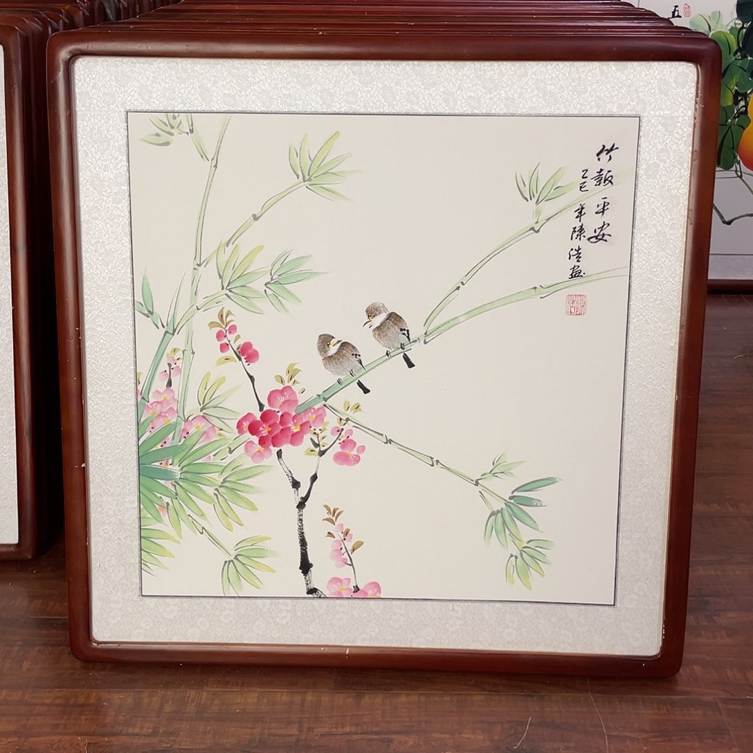 国画带框尺寸63*63厘米