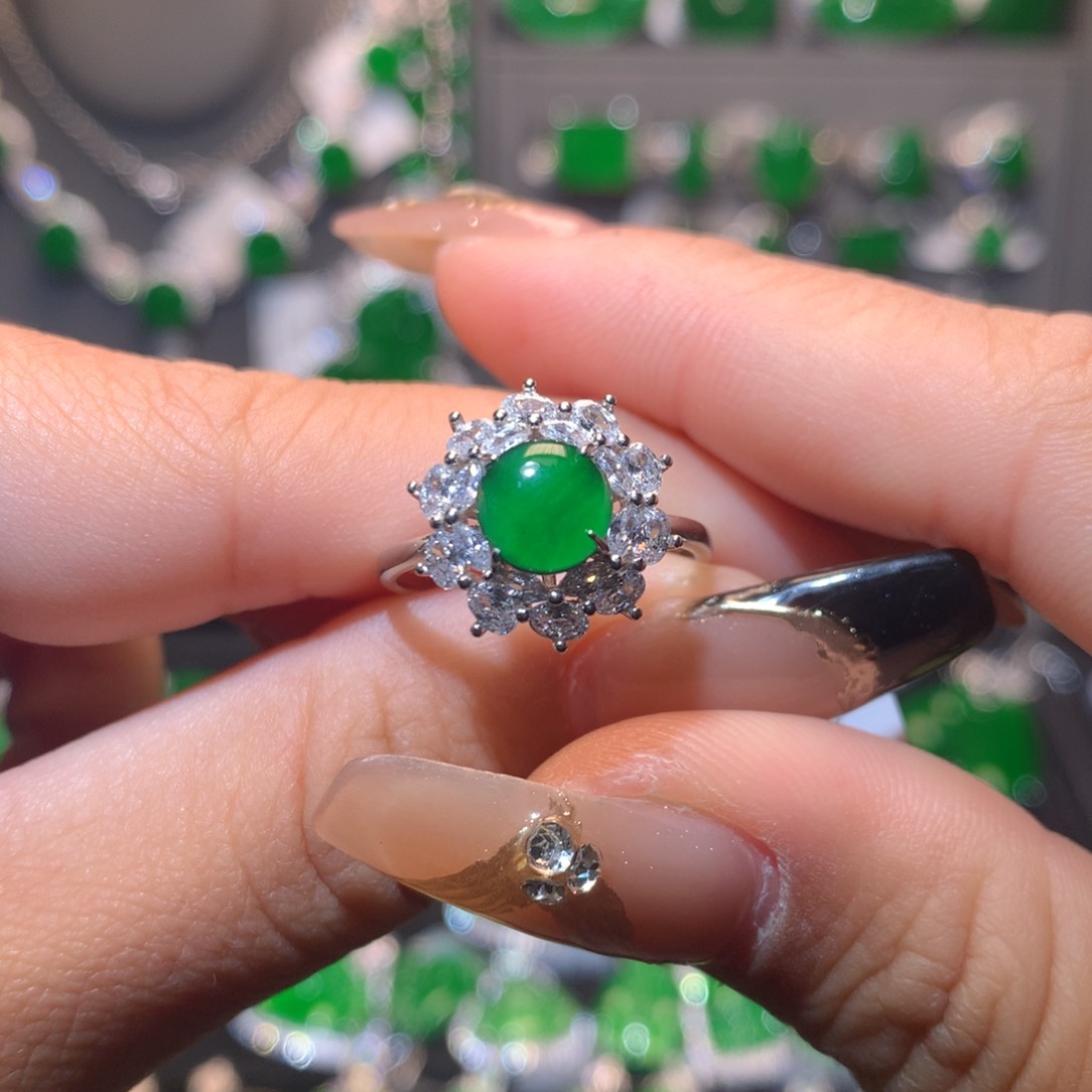 翡翠戒指银S925镶嵌蛋面