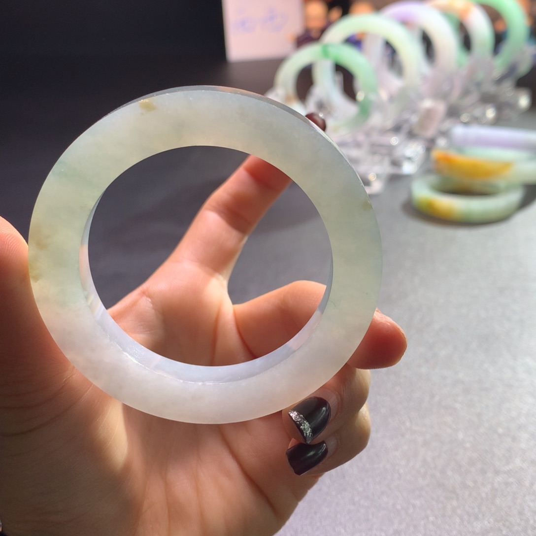 定制翡翠翡翠手镯贵妃未镶嵌手镯