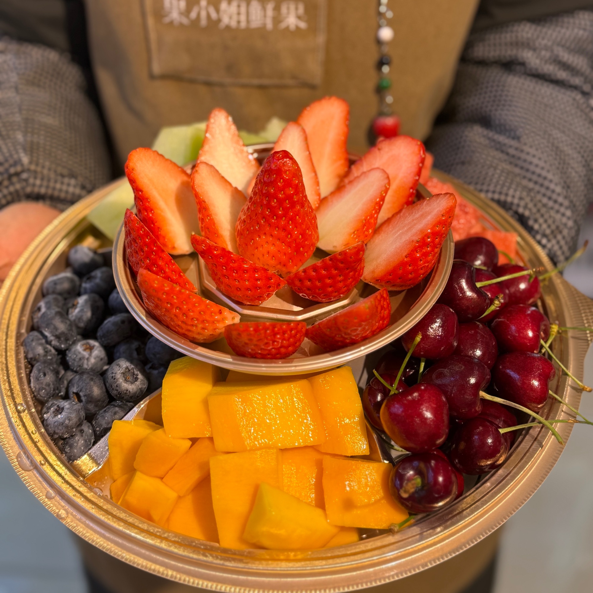 果切【果小姐】双层缤纷果切108元1200g