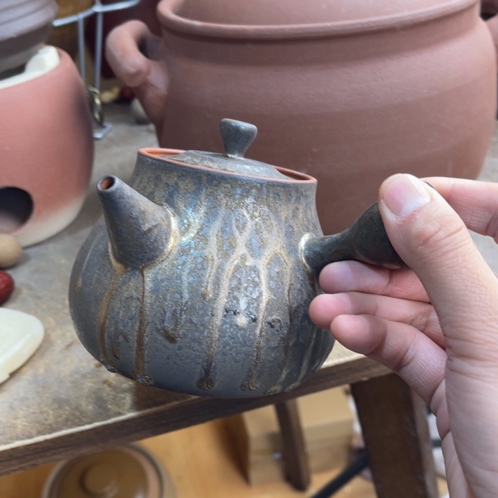 摆件陶他在这里我很不理解
