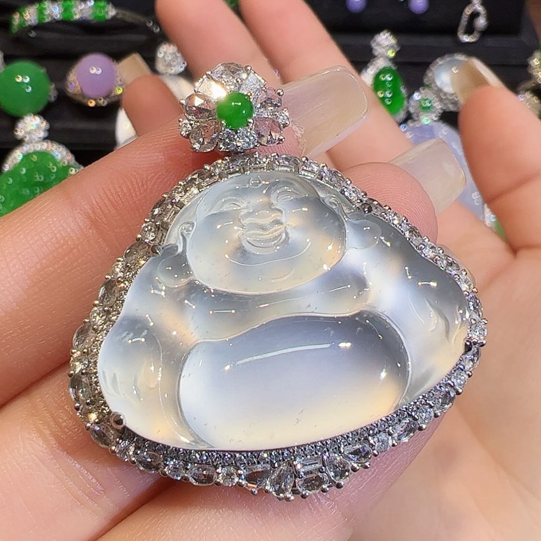 翡翠颈饰18K金镶嵌佛公一刀切