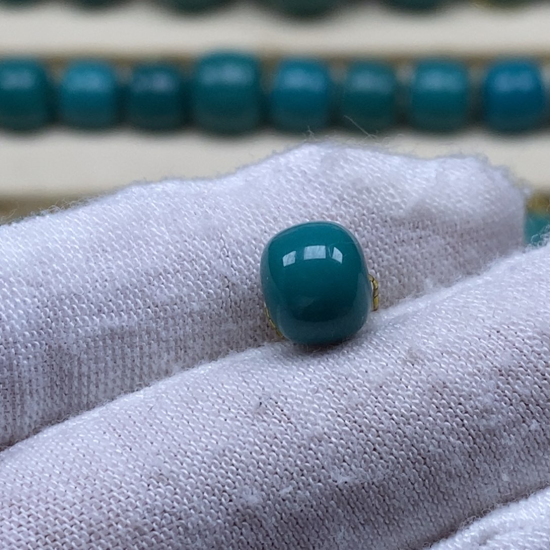 绿松石未镶嵌珠宝奇石8.6mm