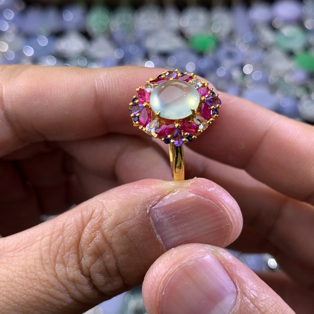 翡翠戒指18K金镶嵌18k金镶嵌