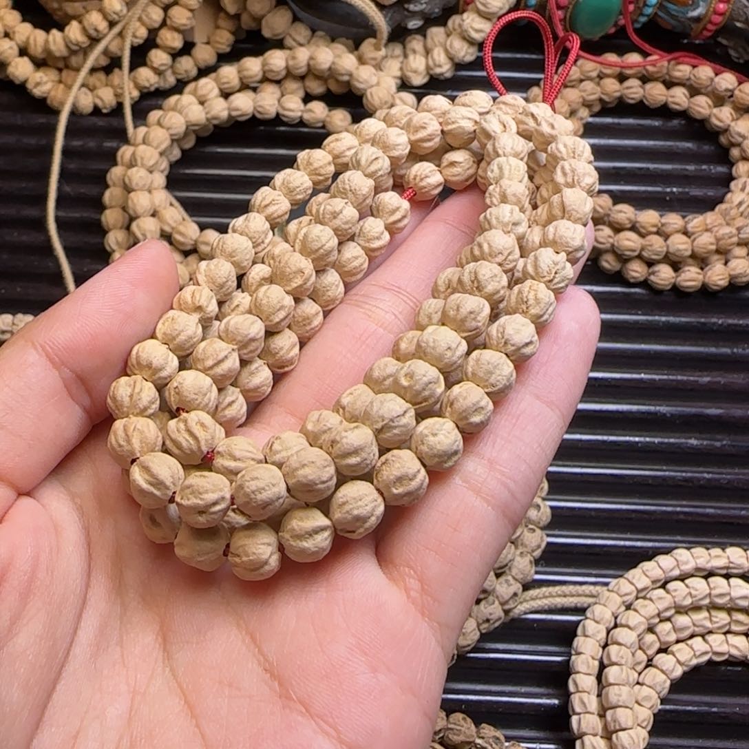 柏香籽/百香籽吊坠麦***股