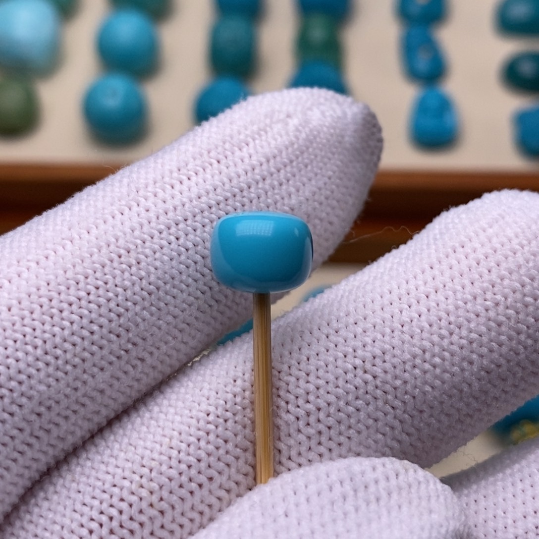 下***亮绿松石未镶嵌绿松石老型8.9