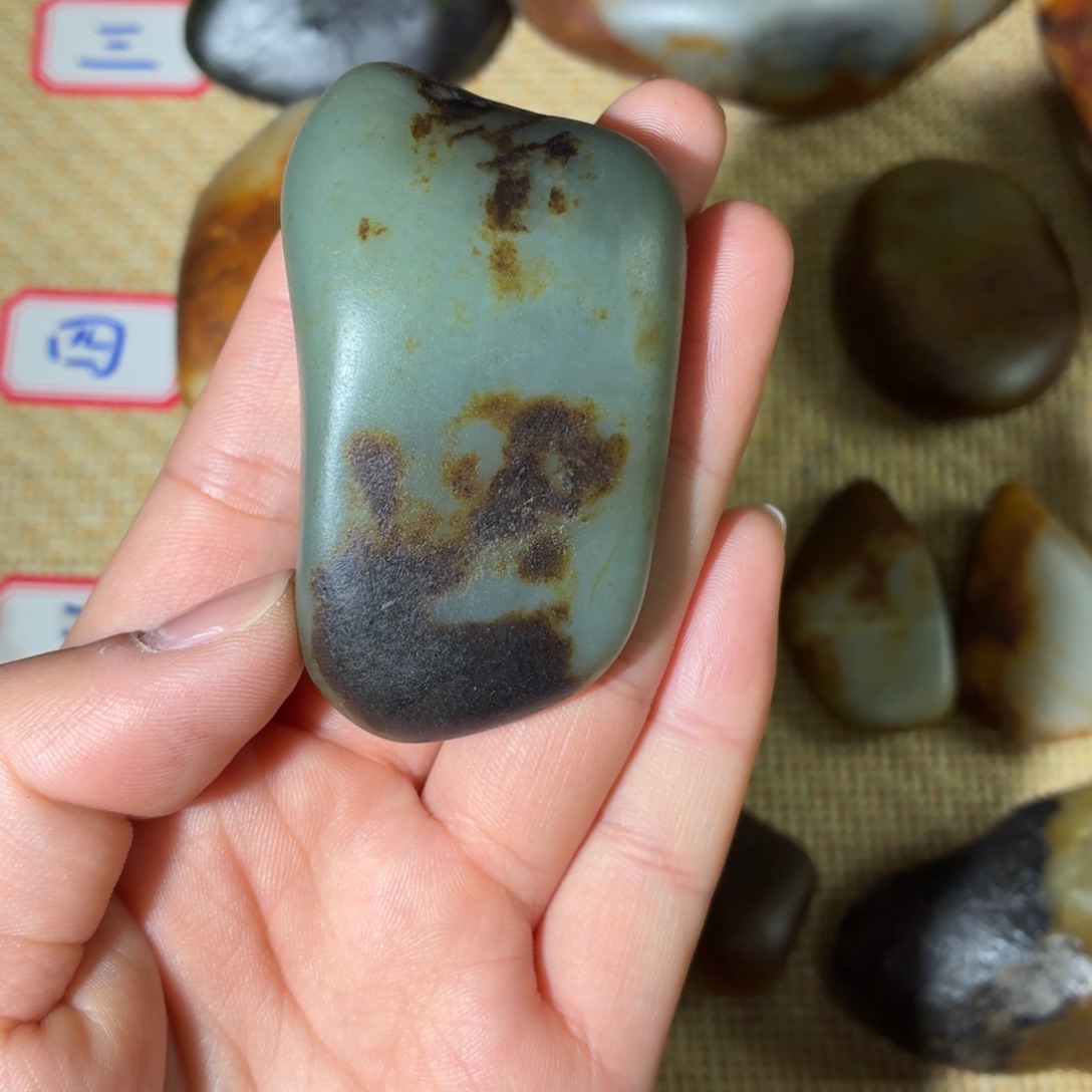 和田玉未镶嵌挂件106g