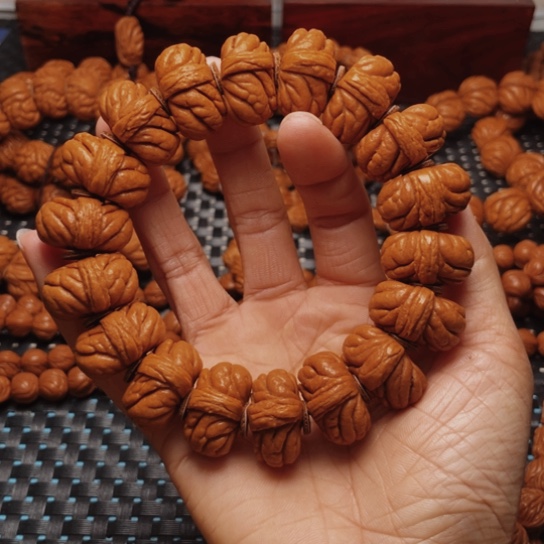 桃核手串私****军龙纹桃核