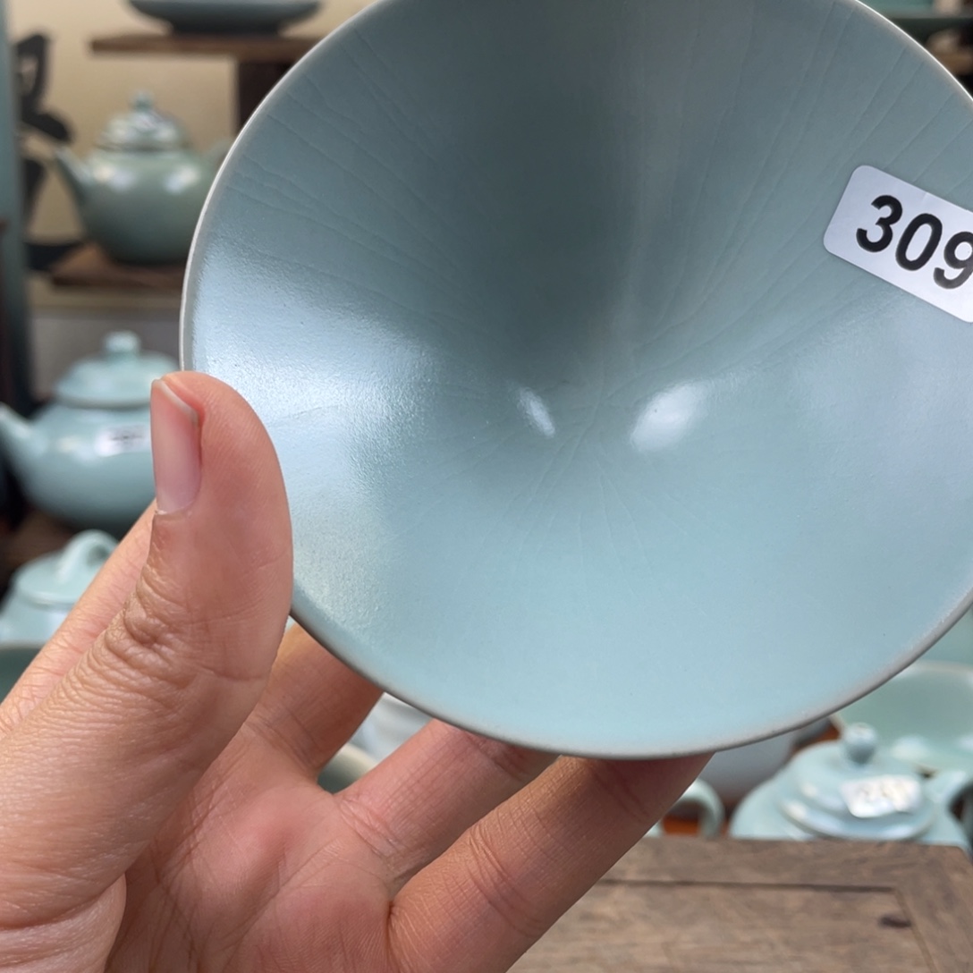 @***7陶微瑕仿古309号斗笠杯……$