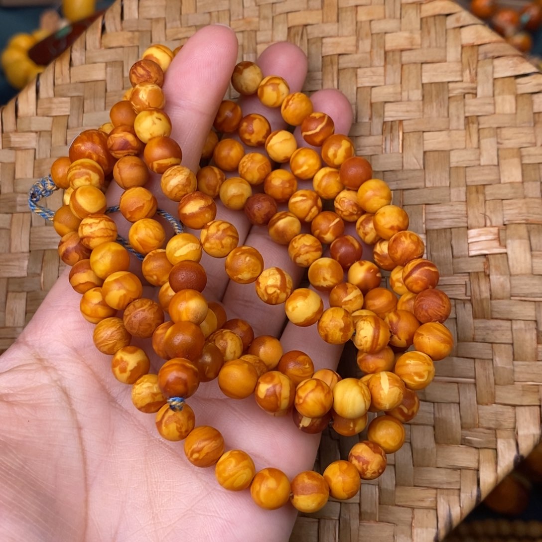 蜜蜡裸石未镶嵌用****0蜜蜡