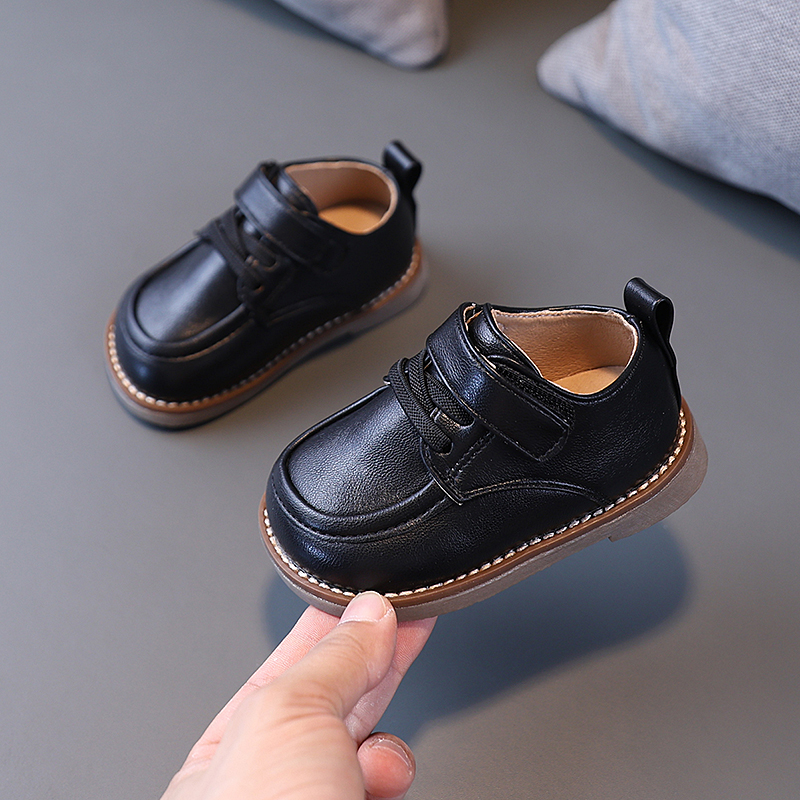春秋季1一3岁春季鞋子小皮鞋男童学步鞋软底透气小童女宝宝鞋防滑