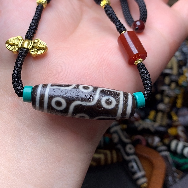 玛瑙/玉髓发1条未镶嵌