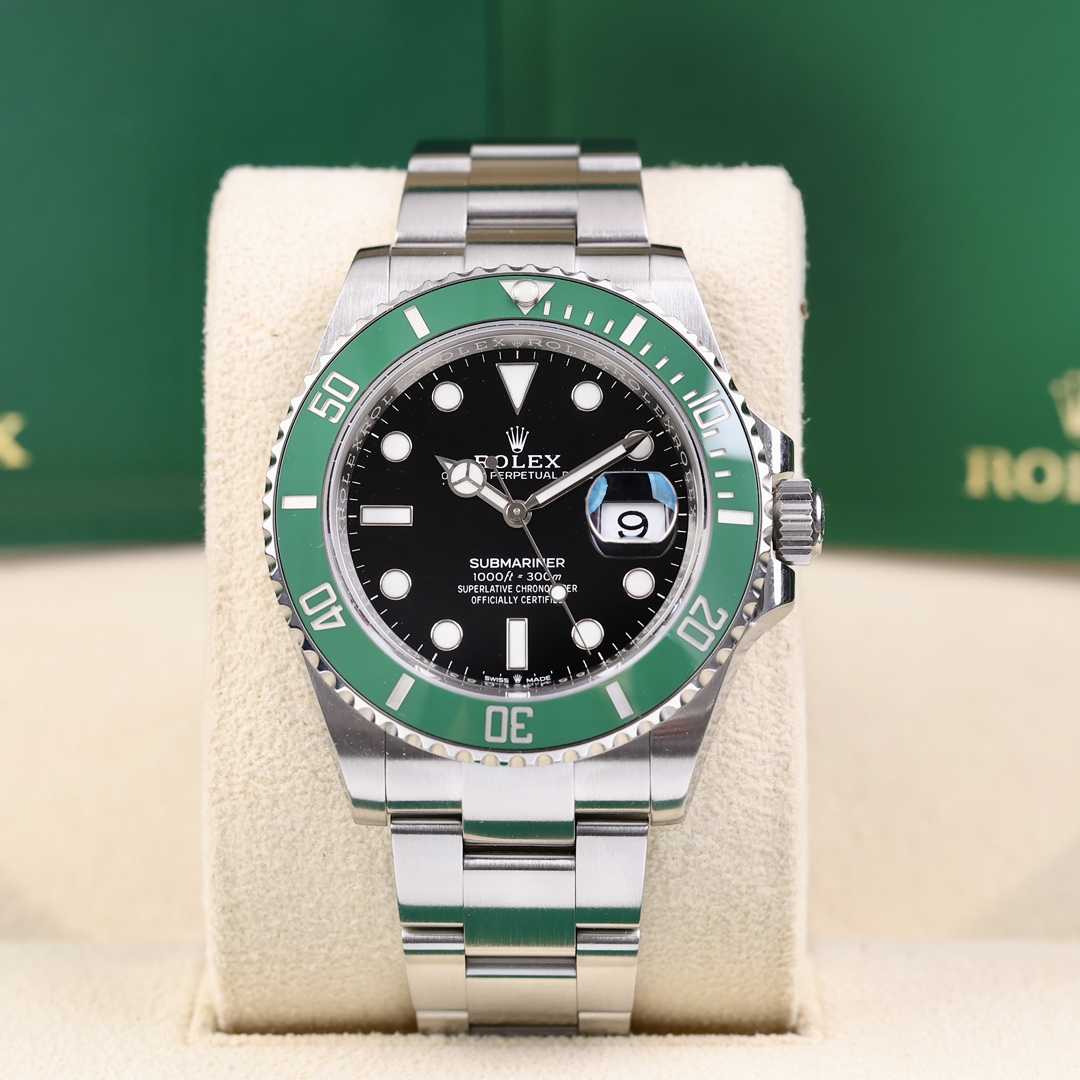 95新 Rolex/劳力士 126610lv 新款绿鬼 2022年8月保卡