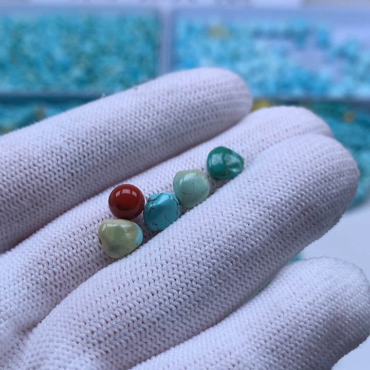 南红玛瑙未镶嵌珠宝奇石