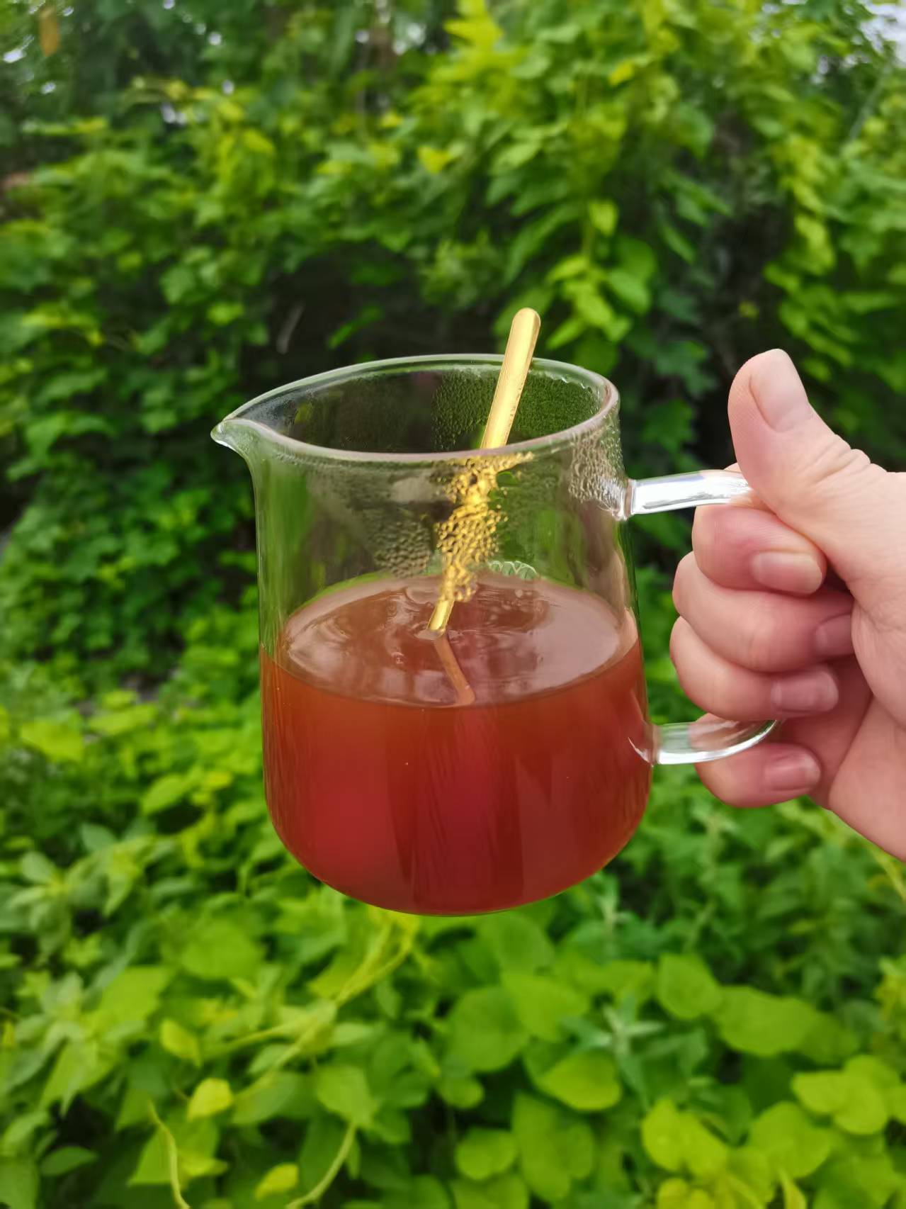 手工熬制金髓煎调养佳品