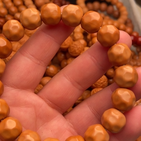 手串猴头核桃奶酪