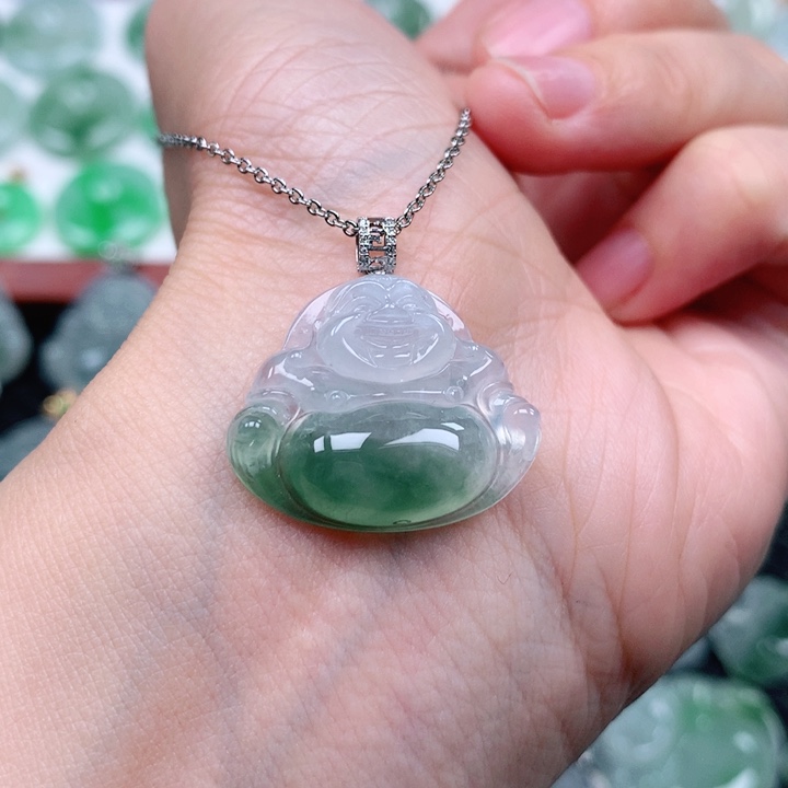 翡翠吊坠(不含链)18K金镶嵌保****帘