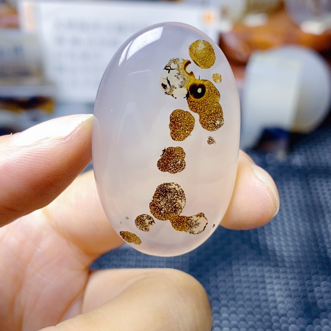 玛瑙/玉髓未镶嵌珠宝奇石