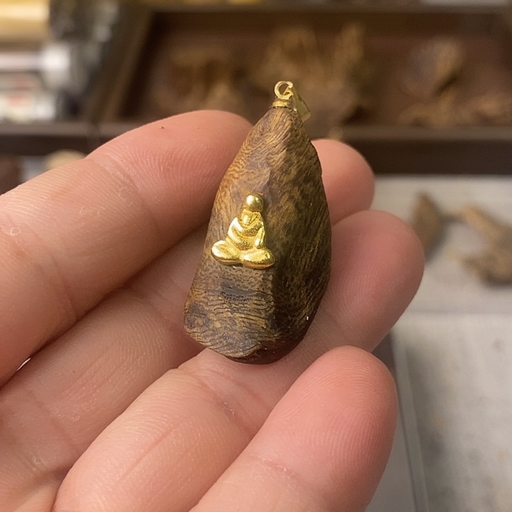 沉香沉香枕张勺子树丁