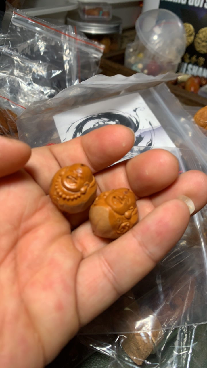 橄榄核单籽弥勒佛一对
