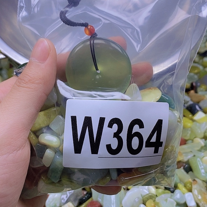 未镶嵌岫玉鱼缸石