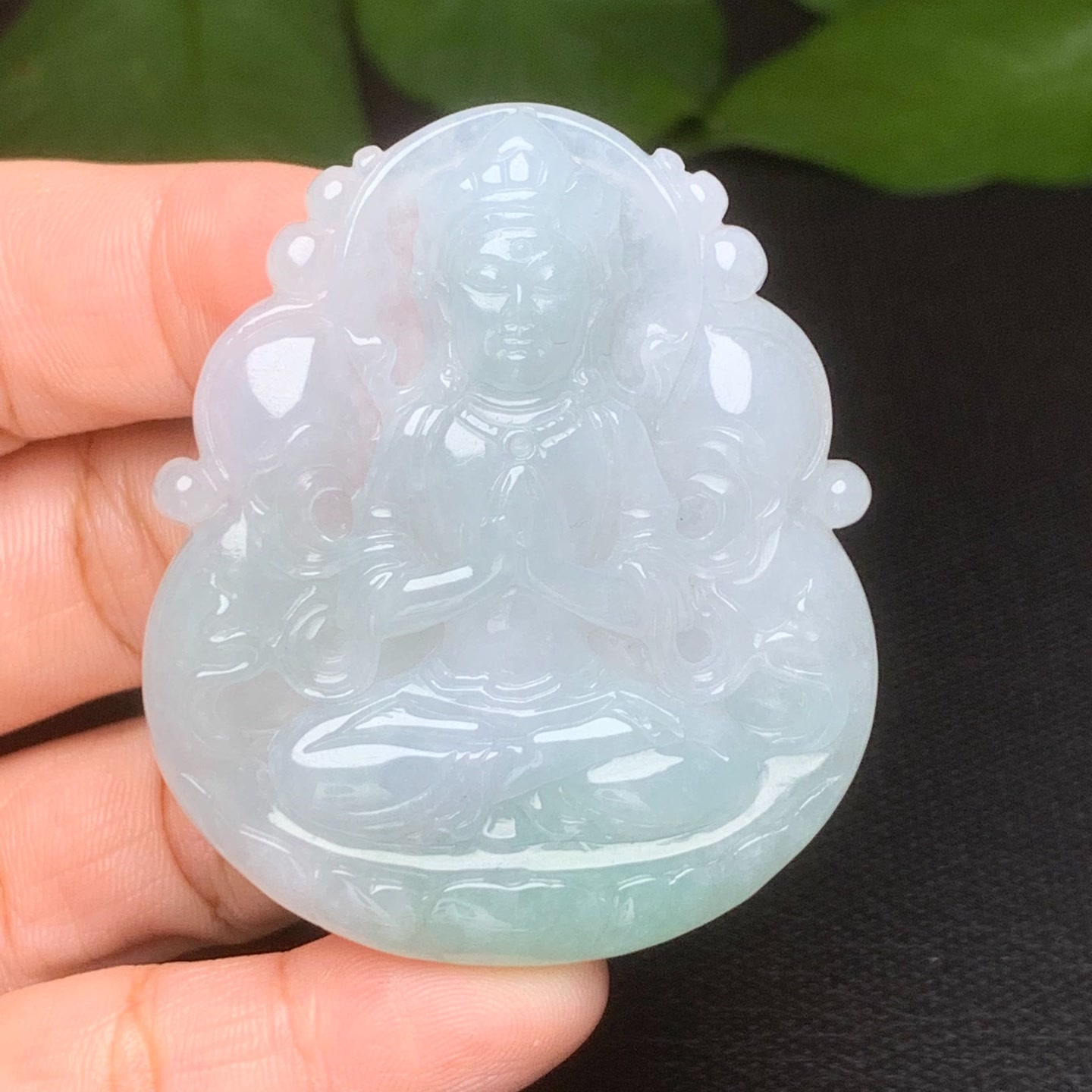 天然翡翠A货冰种大日如来吊坠翡翠大日如来生肖羊猴守护神本命佛