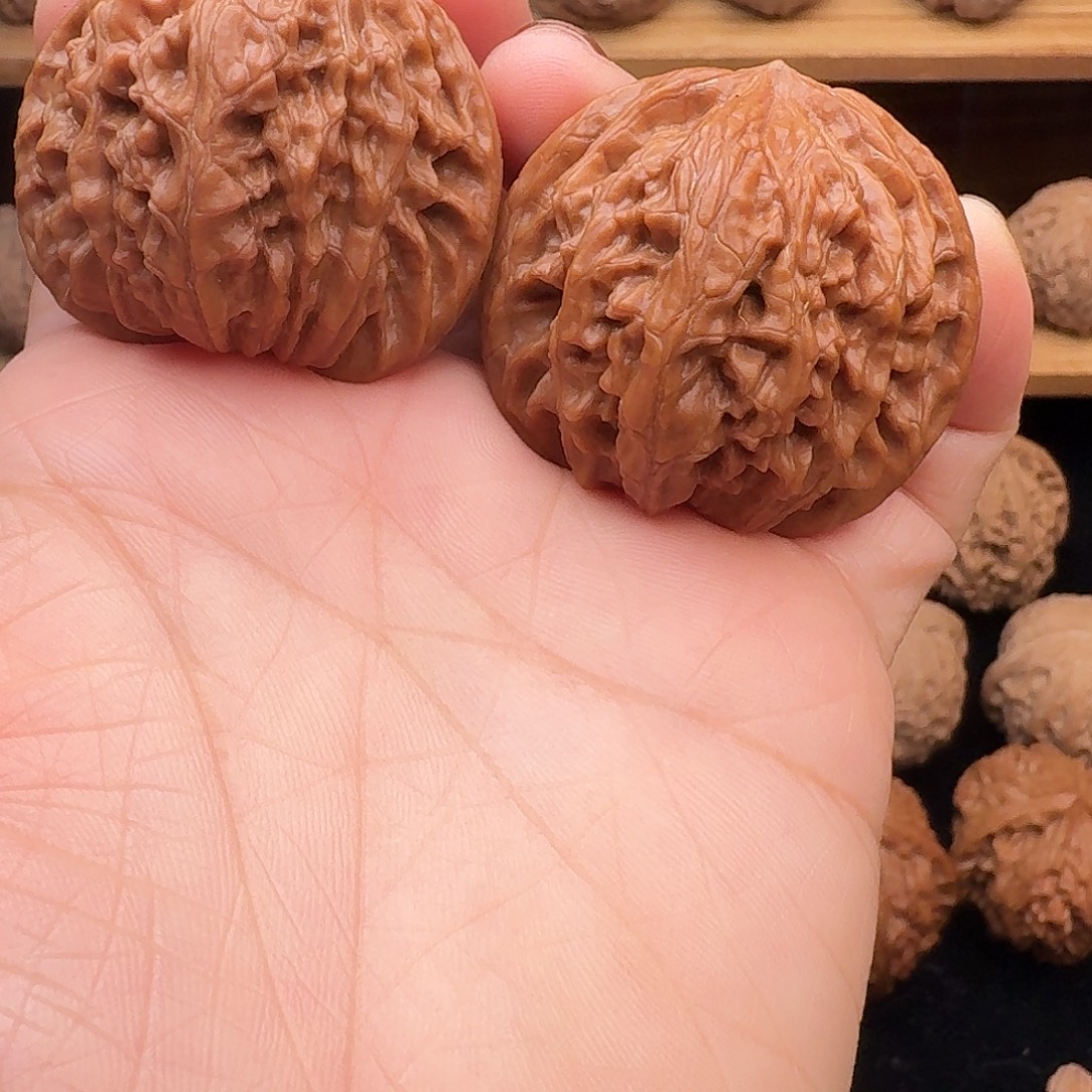 M***.桃核吊坠磨盘，全品