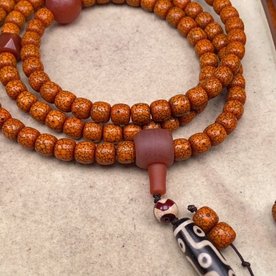 吊坠星月菩提张****义