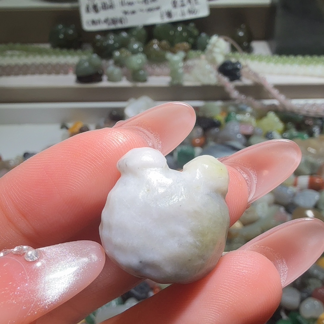 和田玉未镶嵌珠宝半成品