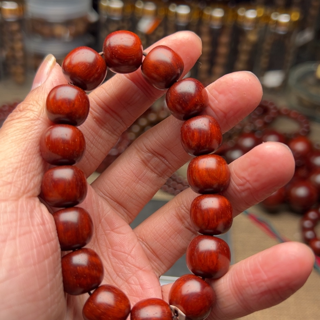 手串/手链檀香紫檀（小叶紫檀）1314原汁原味5星泥料特价款