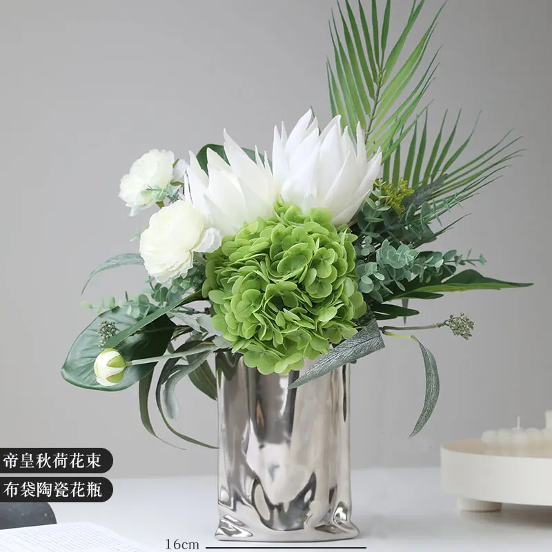 2025新款设计师款帝皇秋荷花束手感保湿仿真花束家居假花仿真花