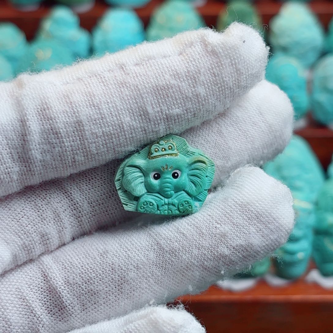 绿松石未镶嵌配饰