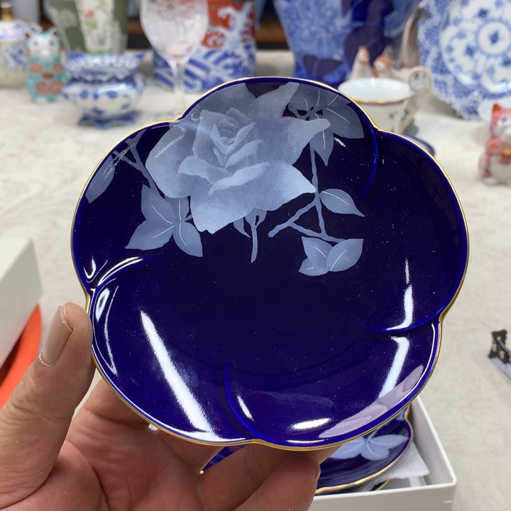 紫砂金瓷阁精品瓷器店