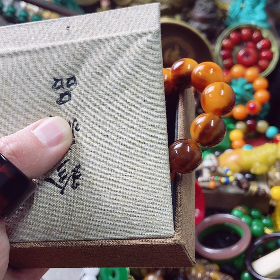 织绣摆件设计的时候也是很有创意的