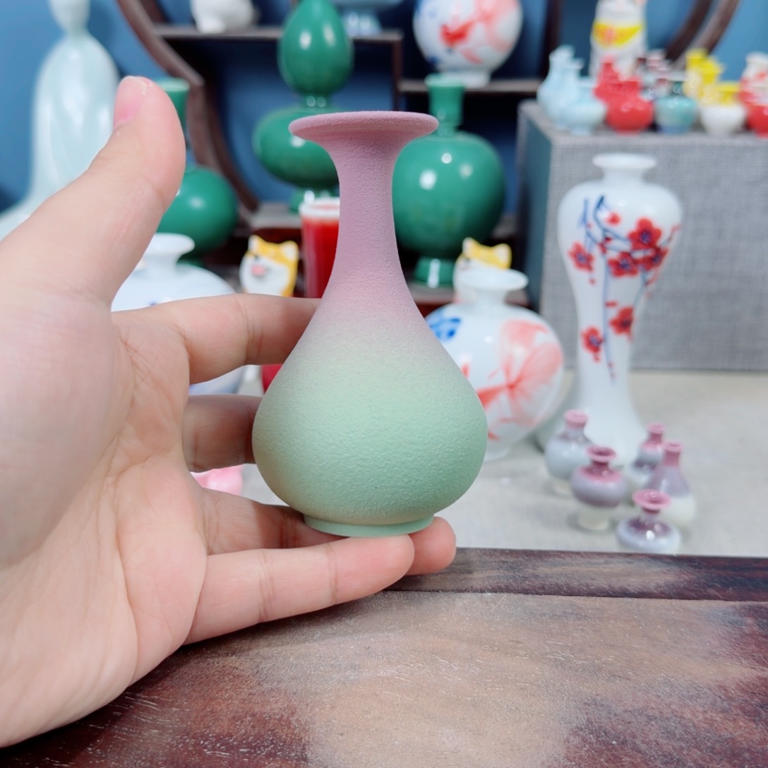 陶瓷手工小花器摆件