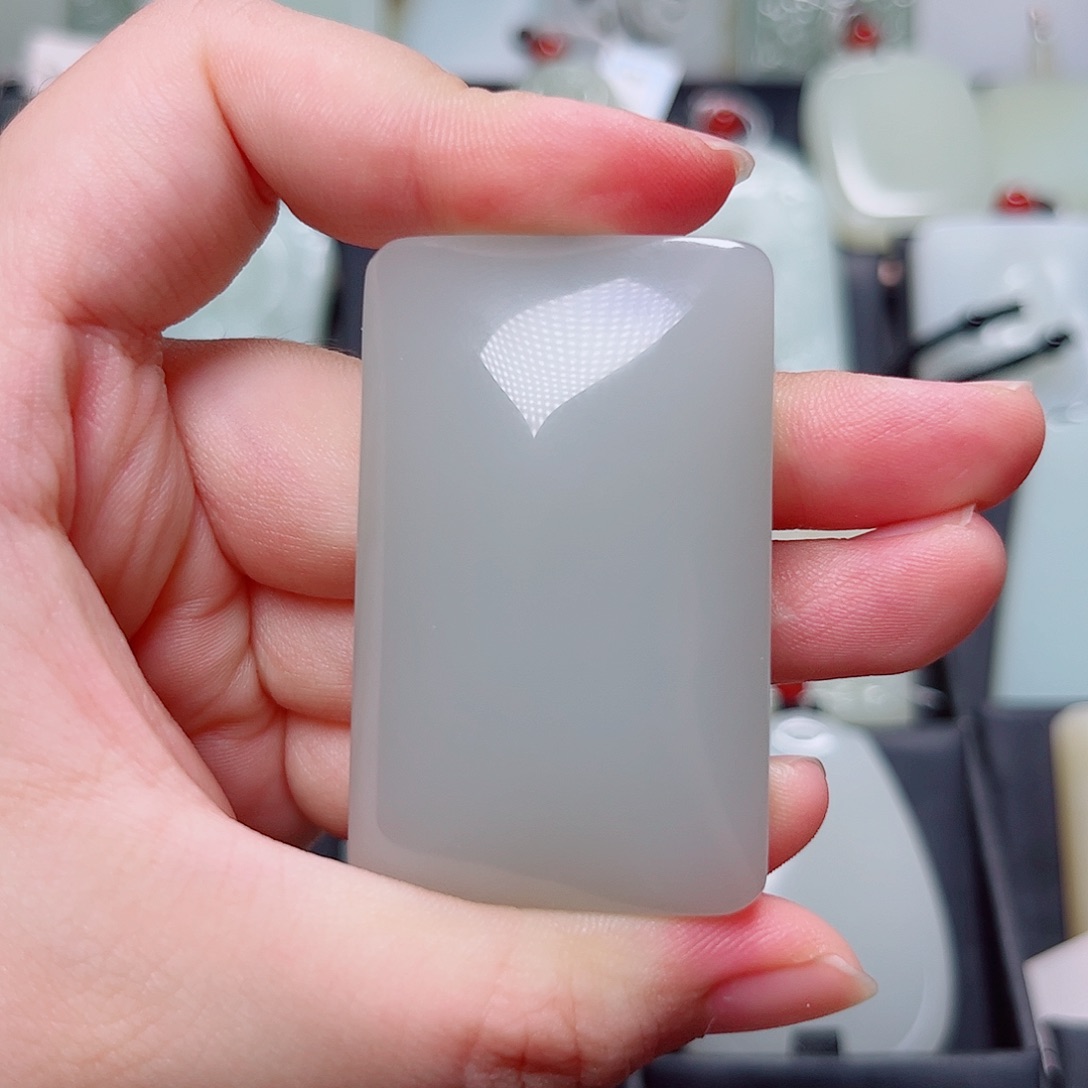 未镶嵌和田玉挂件