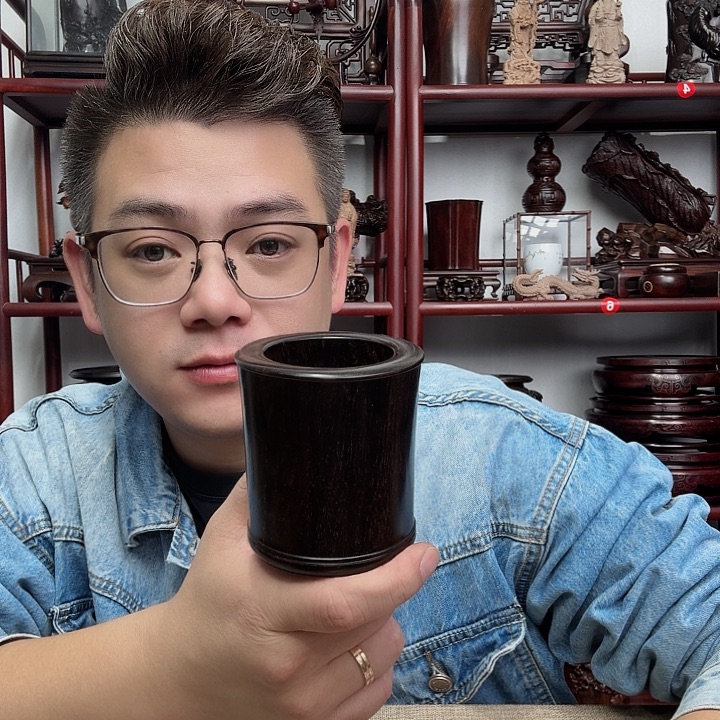 大红酸枝工艺品底座