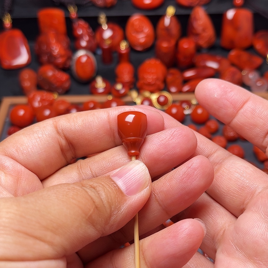 南红玛瑙未镶嵌配饰满色满肉奶嘴三通11.6mm