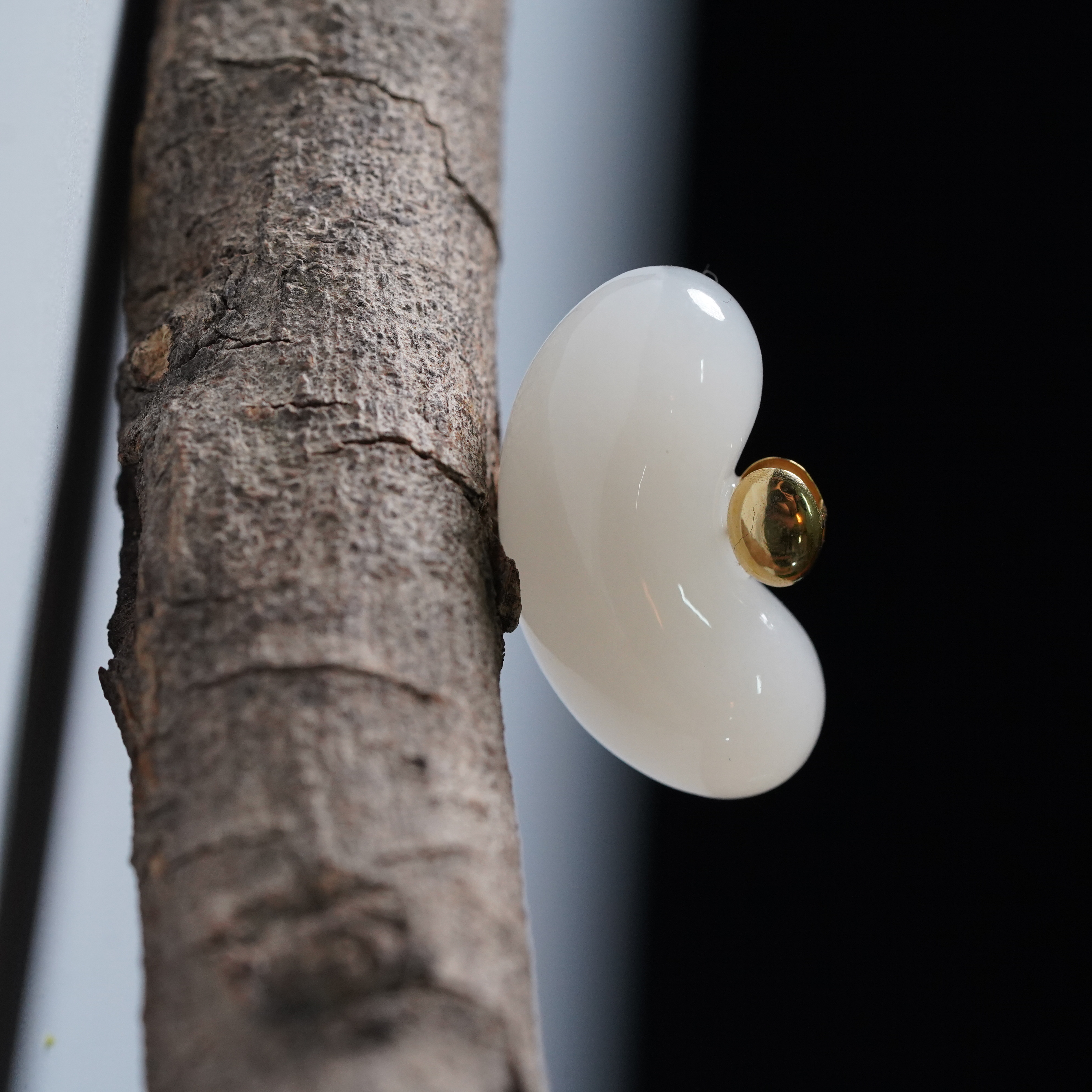 【珊木居】S2223XY 18K金 藕粉和田玉元宝吊坠